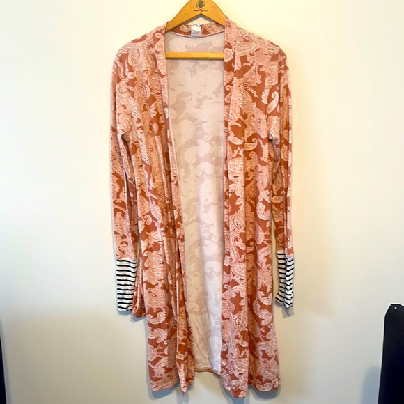 7th Ray women’s duster cardigan size M peach paisley and black and white stripes - Picture 1 of 5